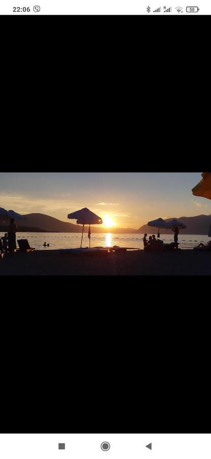 Apartments Rolovina Tivat Buitenkant foto