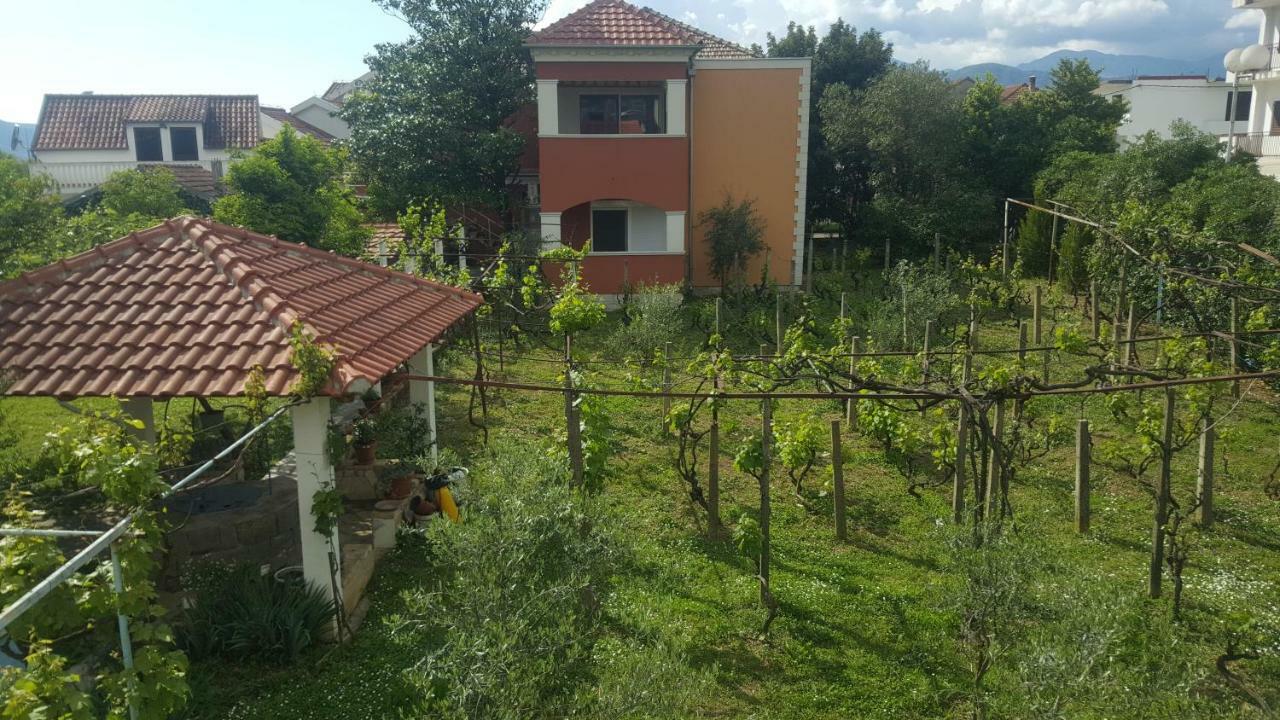 Apartments Rolovina Tivat Buitenkant foto